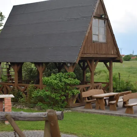 Nad Jeziorem Farm stay