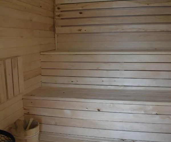 Nad Jeziorem Farm stay *