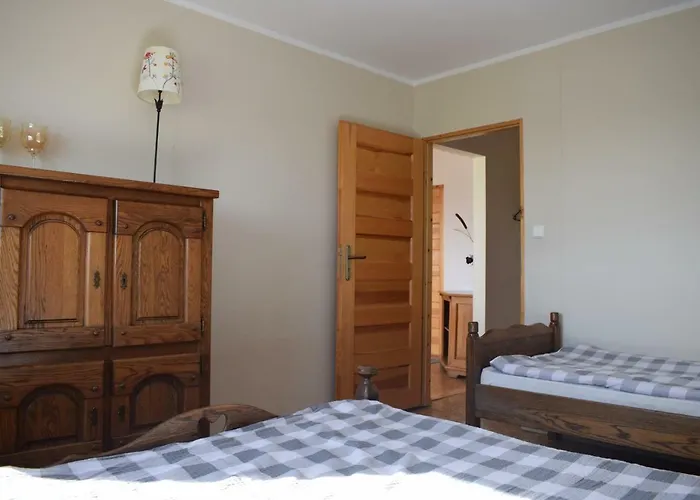 Nad Jeziorem Farm stay